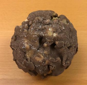 Ballen mit Vanille-Marzipan-Füllung