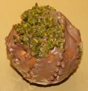 Ballen mit Pistazien-Marzipan-Füllung